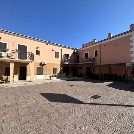 Hotel Le Rose Tivoli Terme Exterior photo